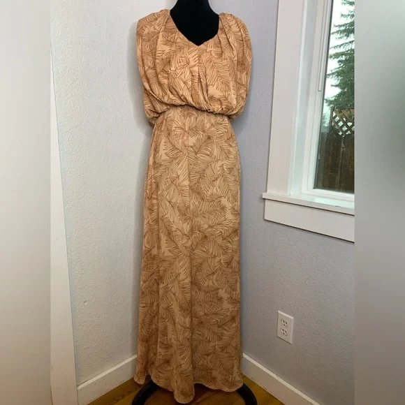 Easel Dresses | Easel Desert Brown Tropical Leaf Print Sleeveless Maxi Dress Pockets Size Small | Color: Brown/Tan | Size: S | Pm-79567591's Closet